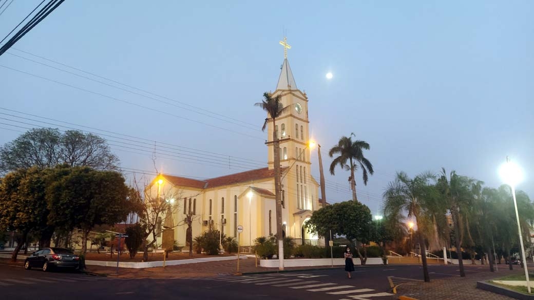 Paróquia São Sebastião lança Ação entre Amigos para reforma da igreja em Andradina