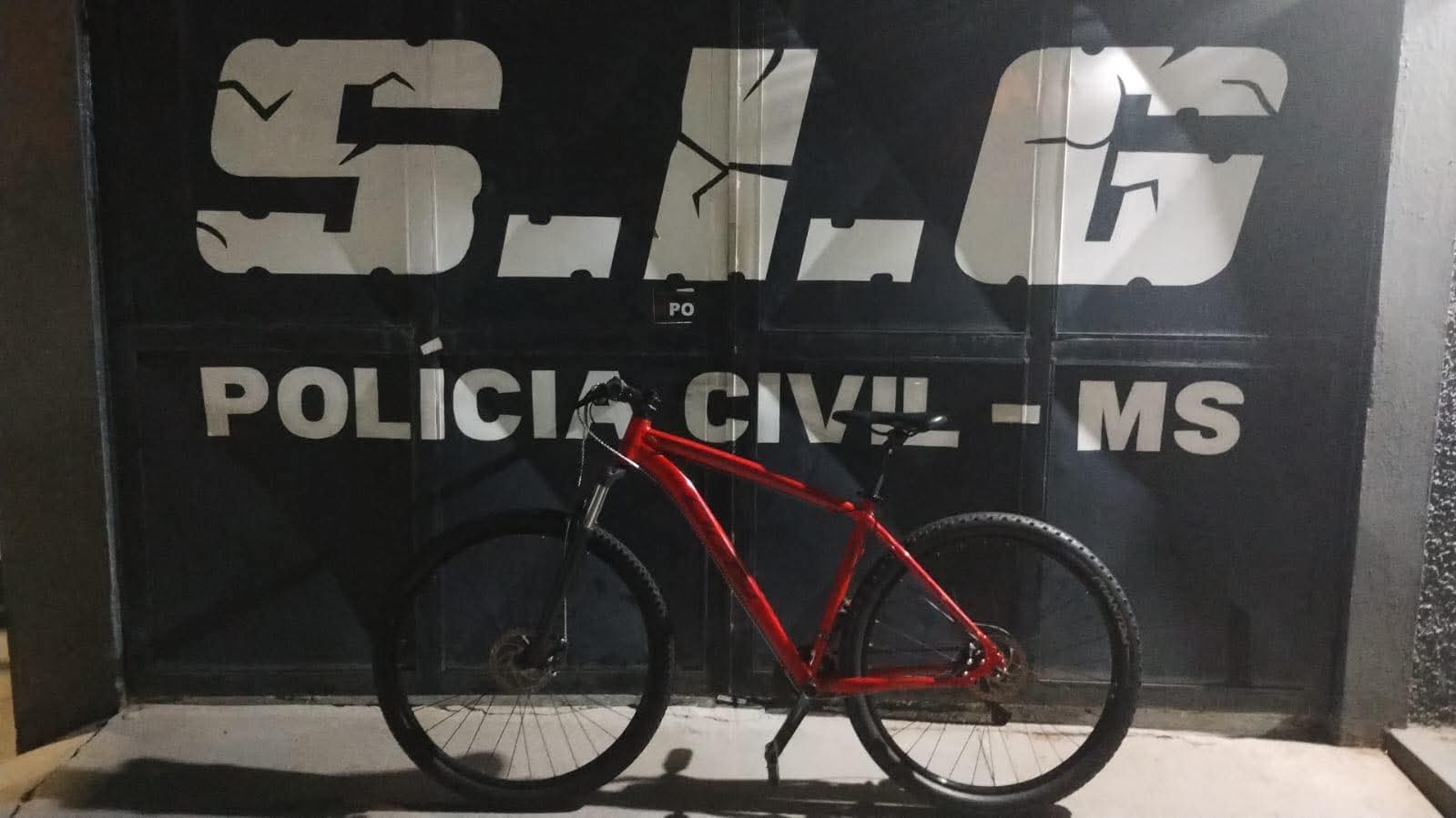 POLÍCIA CIVIL PRENDE EM FLAGRANTE TRÊS INDIVÍDUOS SUSPEITOS DE FURTO E RECEPTAÇÃO EM TRÊS LAGOAS/MS