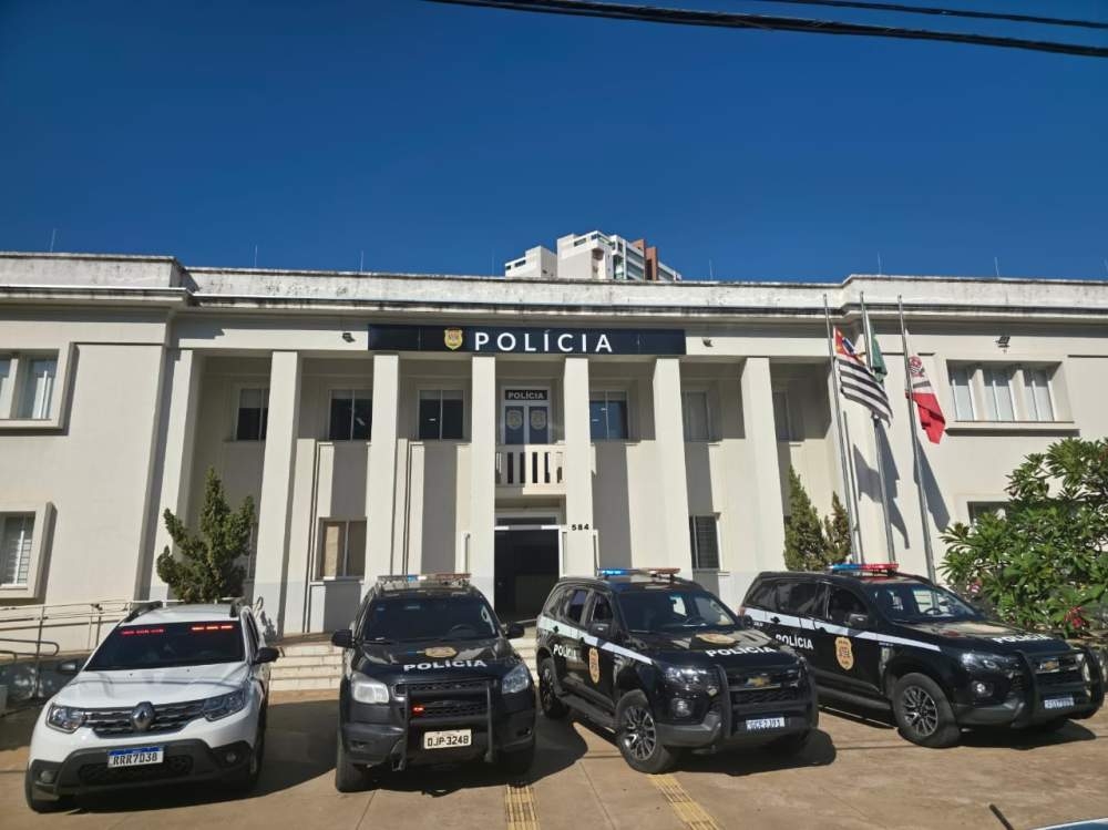 GOE apreende módulos de caminhão avaliados em até R$ 90 mil em loja de Araçatuba