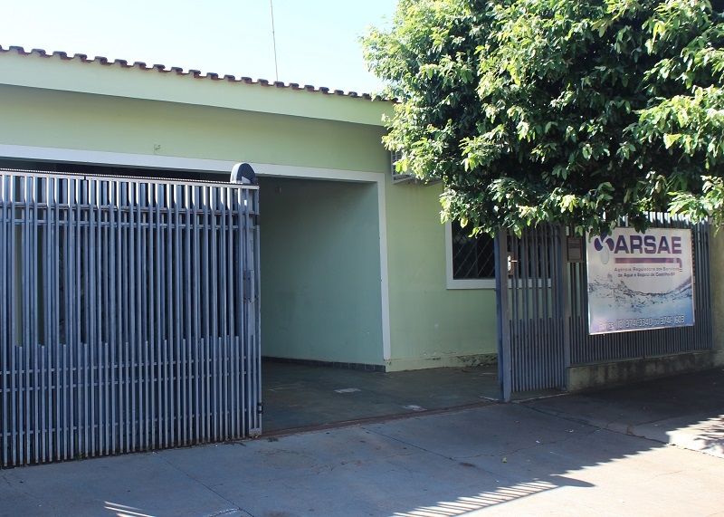 Agentes da Penitenciária 3 de Lavínia apreendem maconha em pastéis com visitante