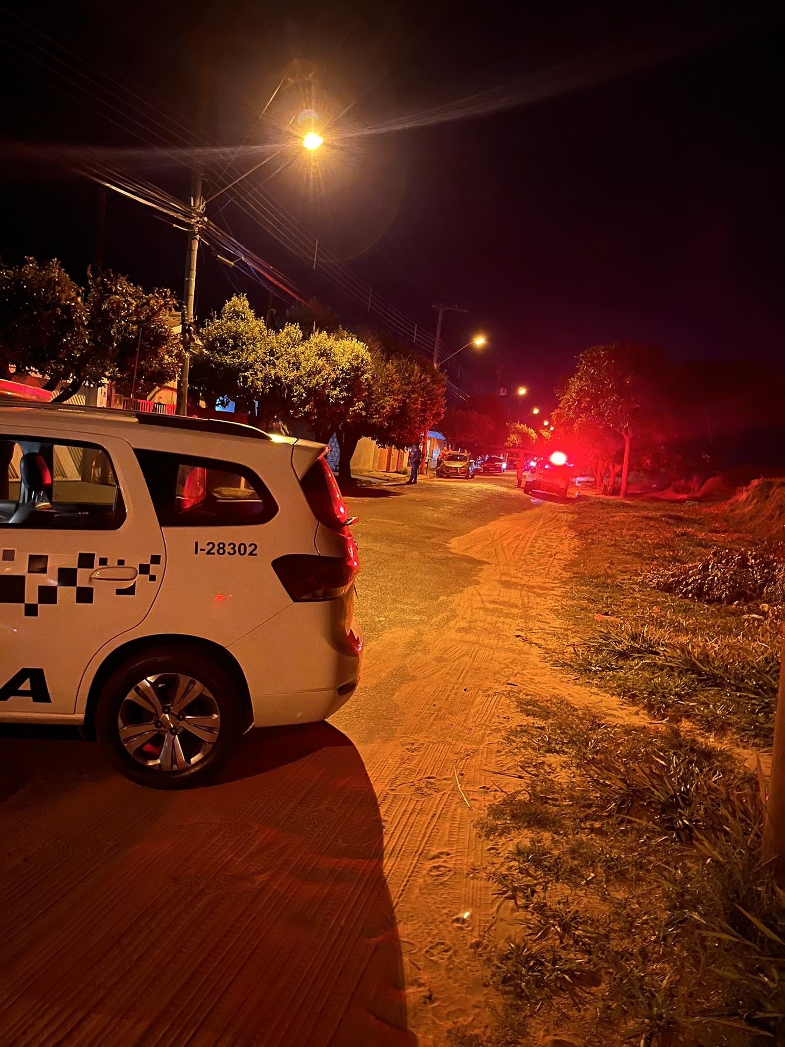 Homem é esfaqueado por golpes de facão após discussão por som alto no bairro Morada do Sol em Mirandópolis