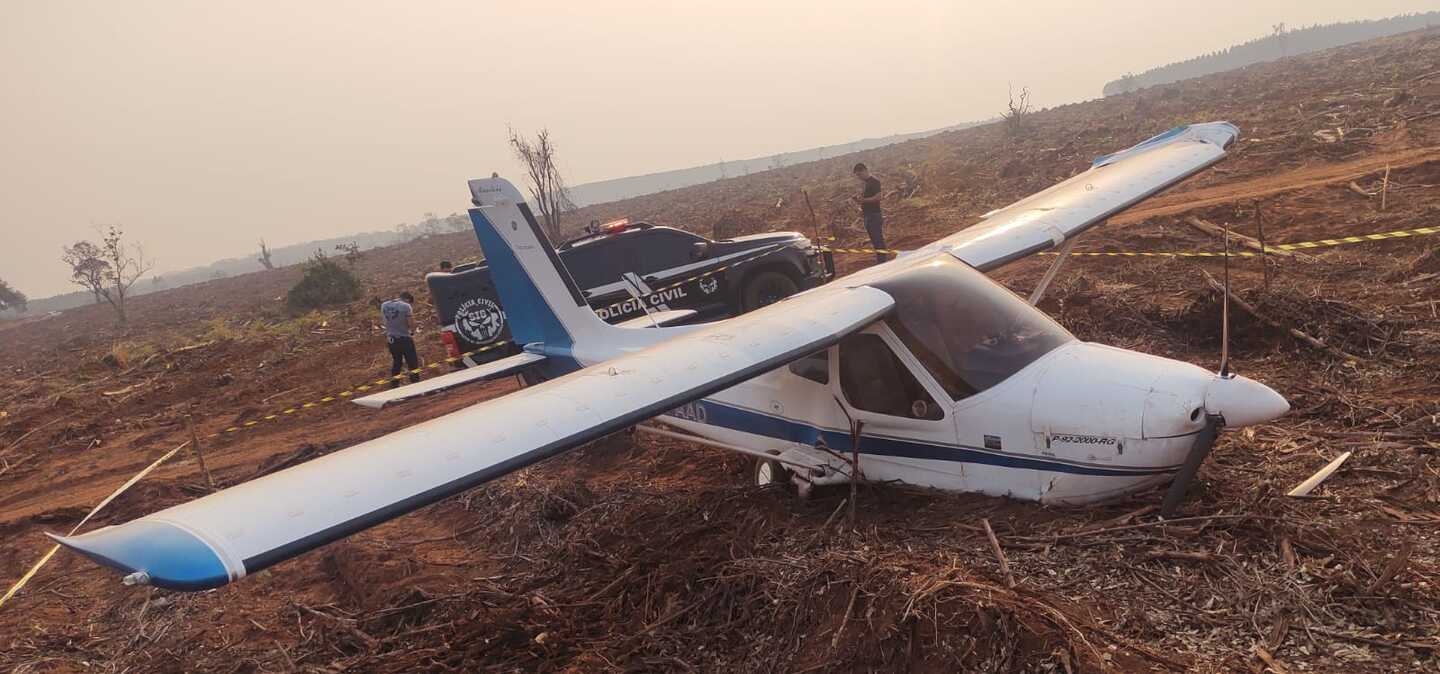 Com destino a Curitiba, avião faz pouso forçado em estrada de Três Lagoas