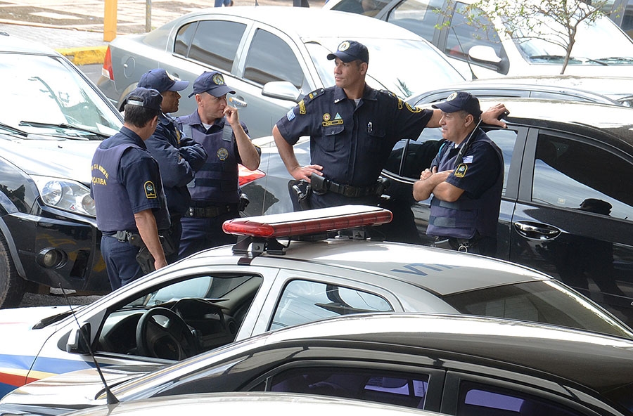 Promotor Fernando Lanza pede para Câmara de Três Lagoas reanalisar a dispensa de licitação para contratar empresa de coleta de lixo