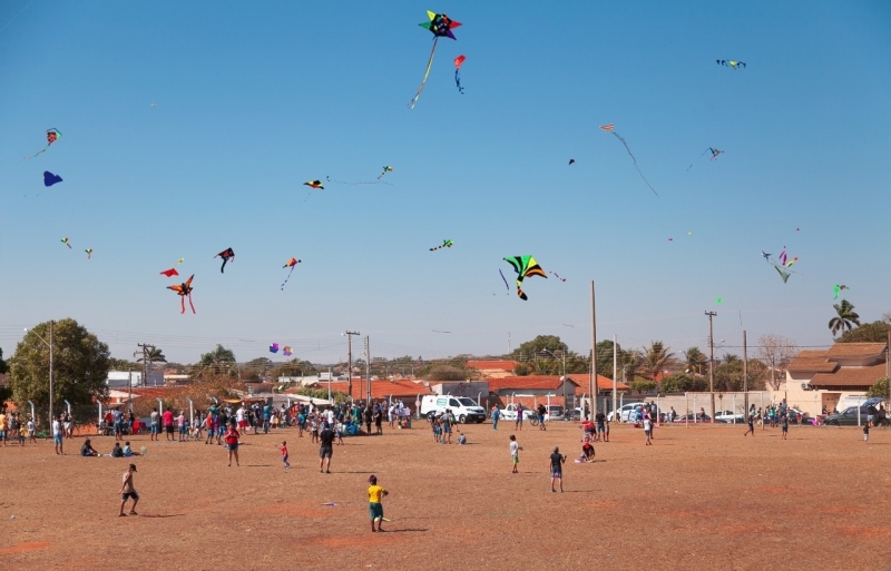 Na Terra do Rei do Gado Festival de Pipas reúne famílias e leva diversão ao Jardim Europa