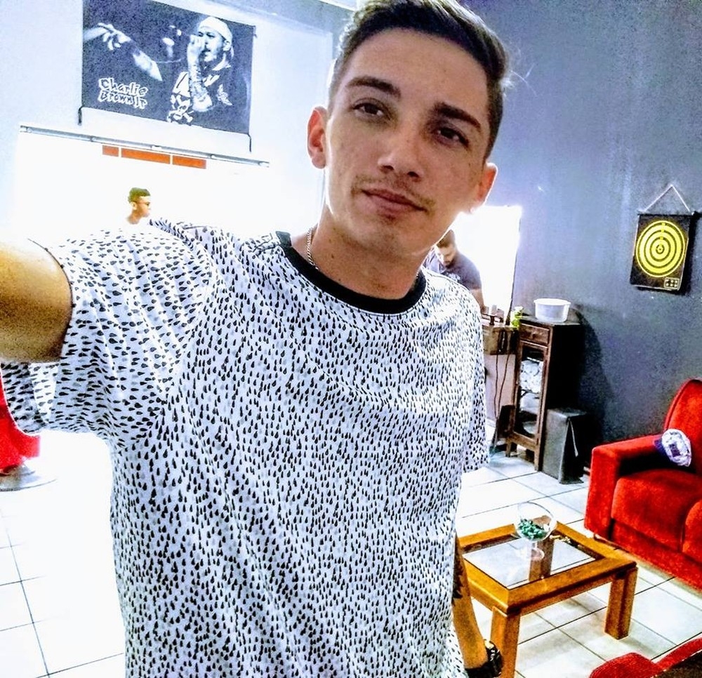 Maglore faz turnê no interior de São Paulo com o Circuito Sesc de Artes em Andradina, Pereira Barreto e Ilha Solteira