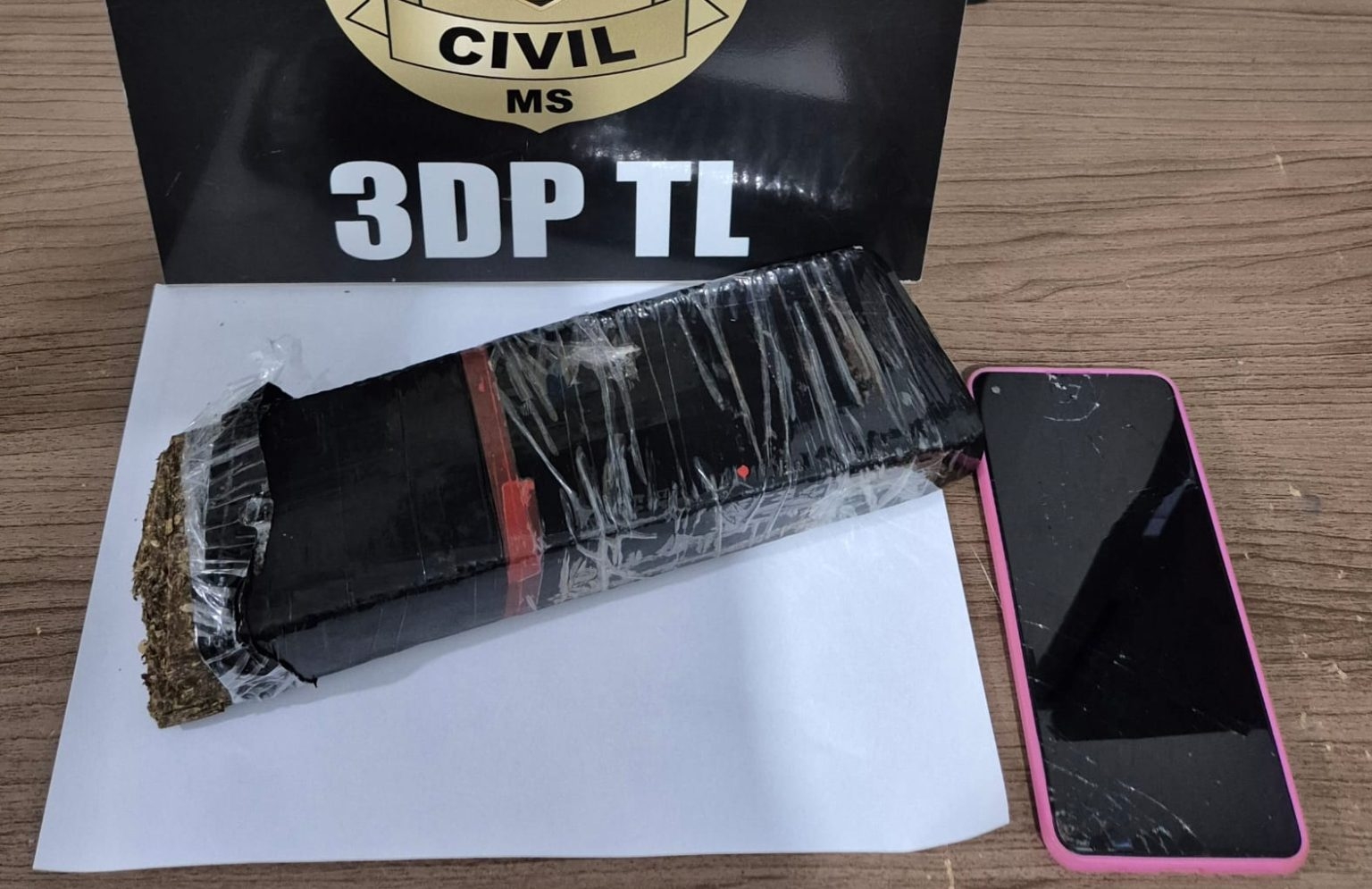 3ª DP de Três Lagoas apreende maconha durante ação de combate ao tráfico de drogas no bairro Novo Oeste