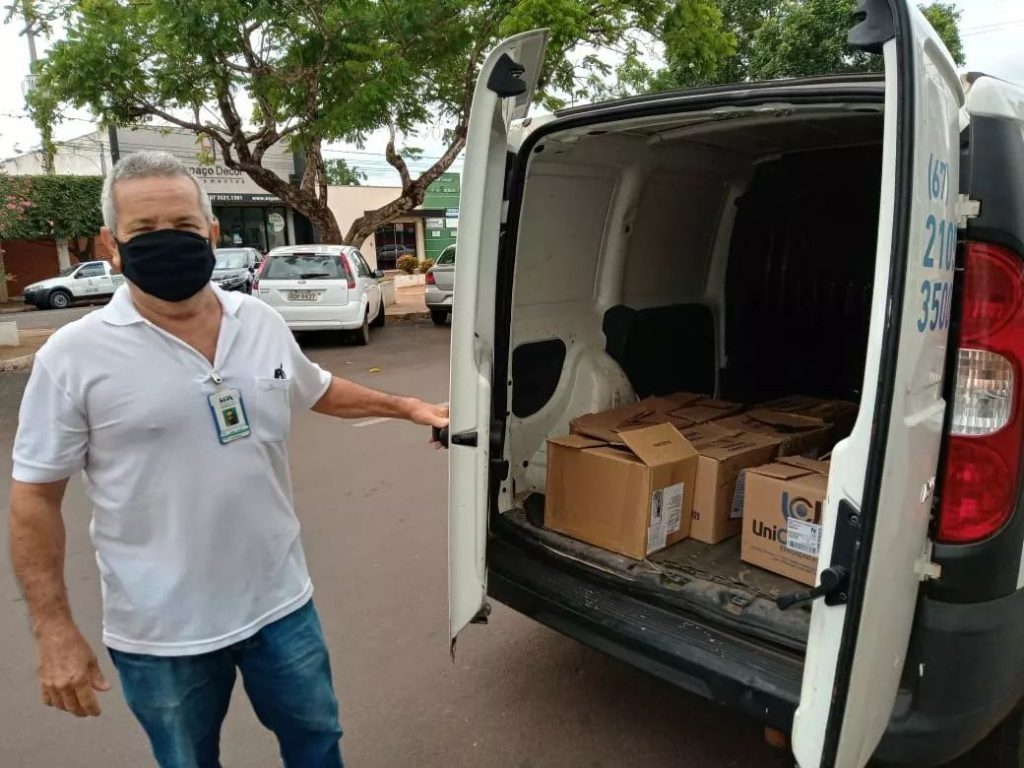Unicesumar doa livros ao Hospital de Três Lagoas