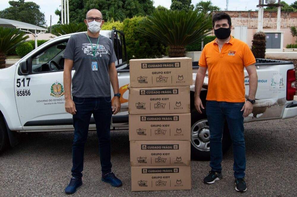 Kidy Calçados entrega cinco mil máscara para a Prefeitura de Birigui