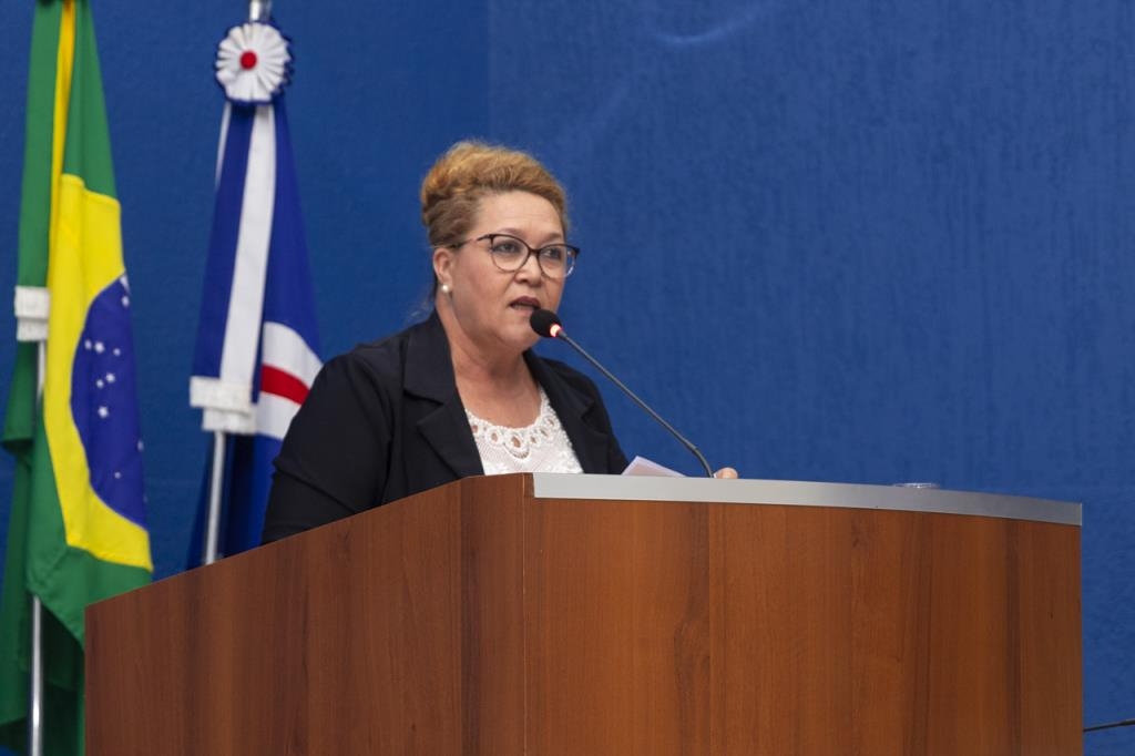 Vereadora Evalda pleiteia veículos para atender Polícia Militar e delegacias de Três Lagoas