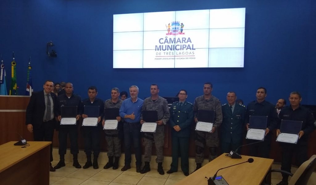 TAMIKO MENTI E ENGANA O POVO DE ANDRADINA
