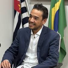 JUSTIÇA ANULA CONTRATO DE LIMPEZA URBANA EM PEREIRA BARRETO POR “EMERGÊNCIA FABRICADA”