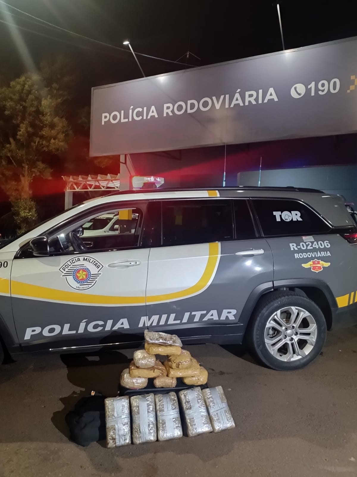 Polícia Rodoviária prende mulher com quase 10 quilos de skunk em ônibus na Marechal Rondon em Andradina