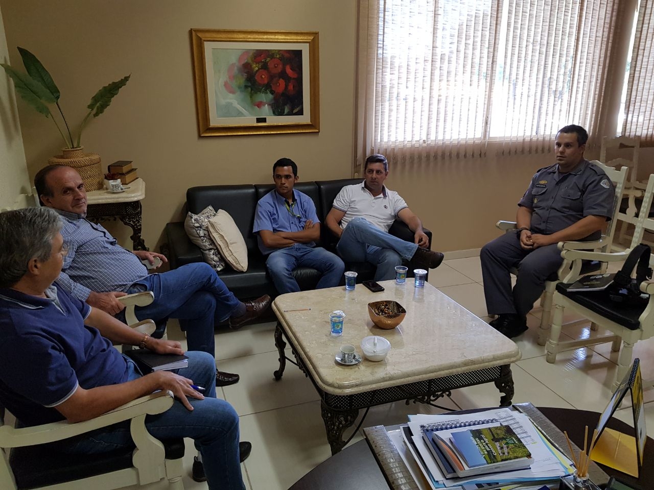 Bandidos furtam clínica odontológica em Três Lagoas/MS