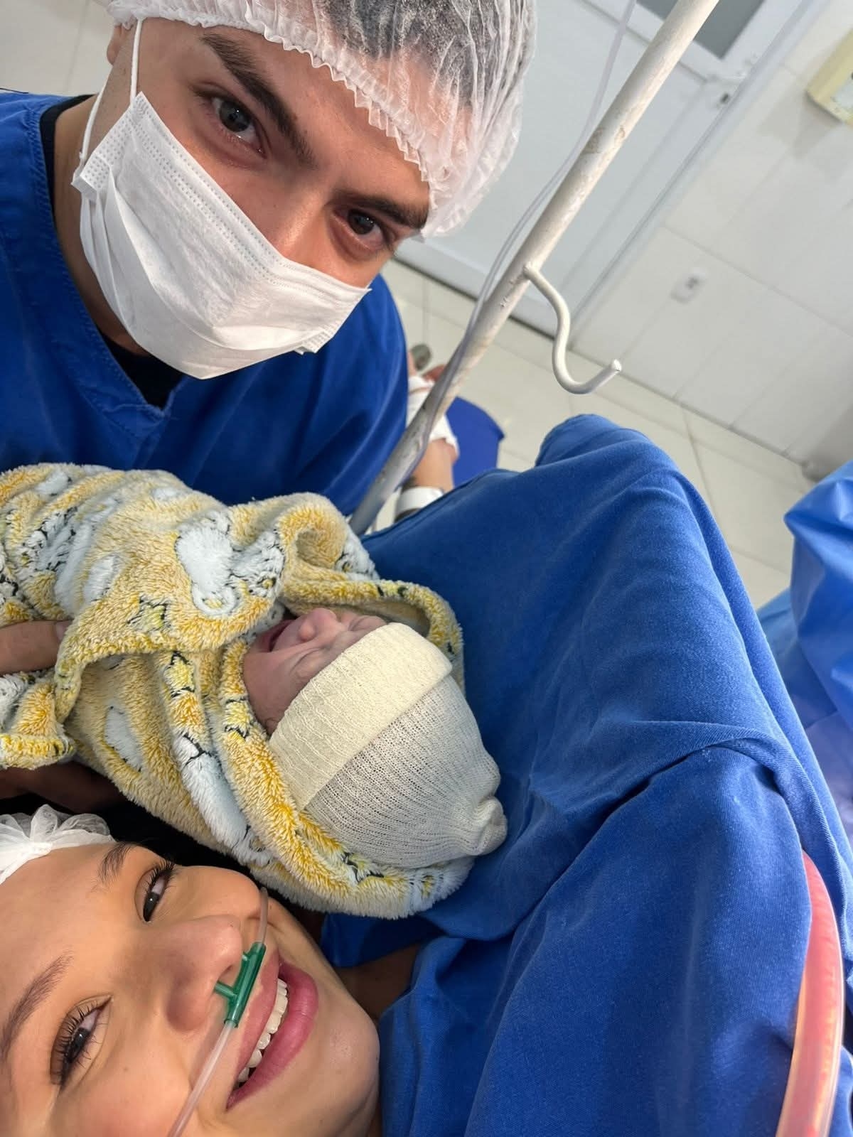 NASCE BEBÊ ISAAC, FILHO DO CASAL JEAN CARLOS E BIANCA CAMATA, NO COMPLEXO HOSPITALAR DA UNIMED ANDRADINA