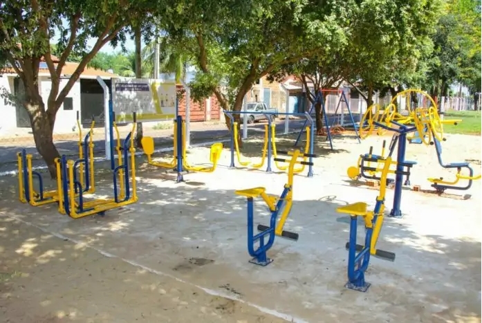 Campo do Bairro São João ganha parque infantil e academia ao ar livre em Três Lagoas