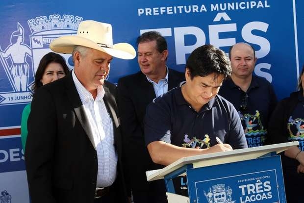 MP entra com ação de improbidade e pede bloqueio de R$ 9 milhões do prefeito de Três Lagoas