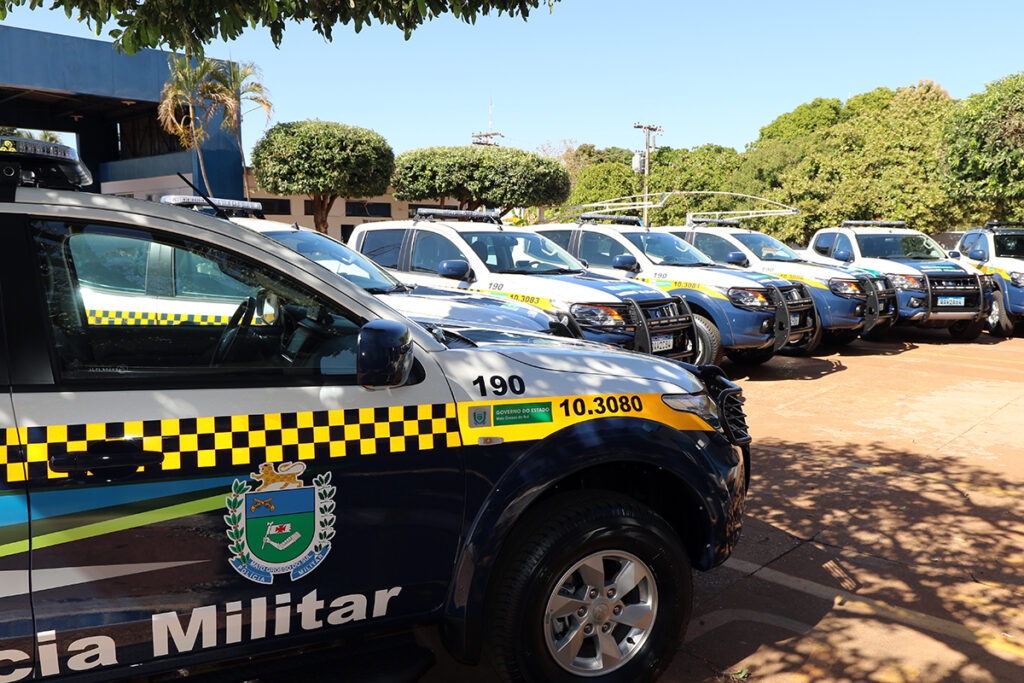 Comando da PMMS entrega 5 novas viaturas à Policia Militar de Três Lagoas