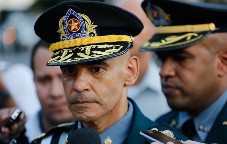Dadá acusado de homicídio no bairro Pereira Jordão se apresenta no 1º DP de Andradina, arma do crime é de um agente penitenciário