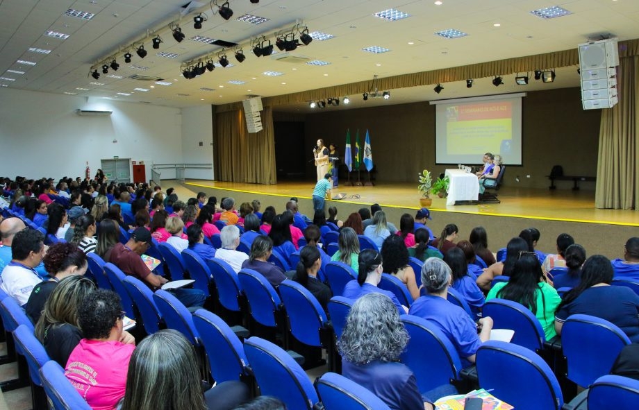 Três Lagoas realiza o 1º Seminário de Agentes Comunitários de Saúde e Agentes de Combate às Endemias