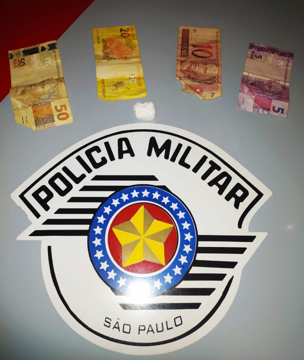 Polícia Militar de Andradina prende homem com cocaína em veículo