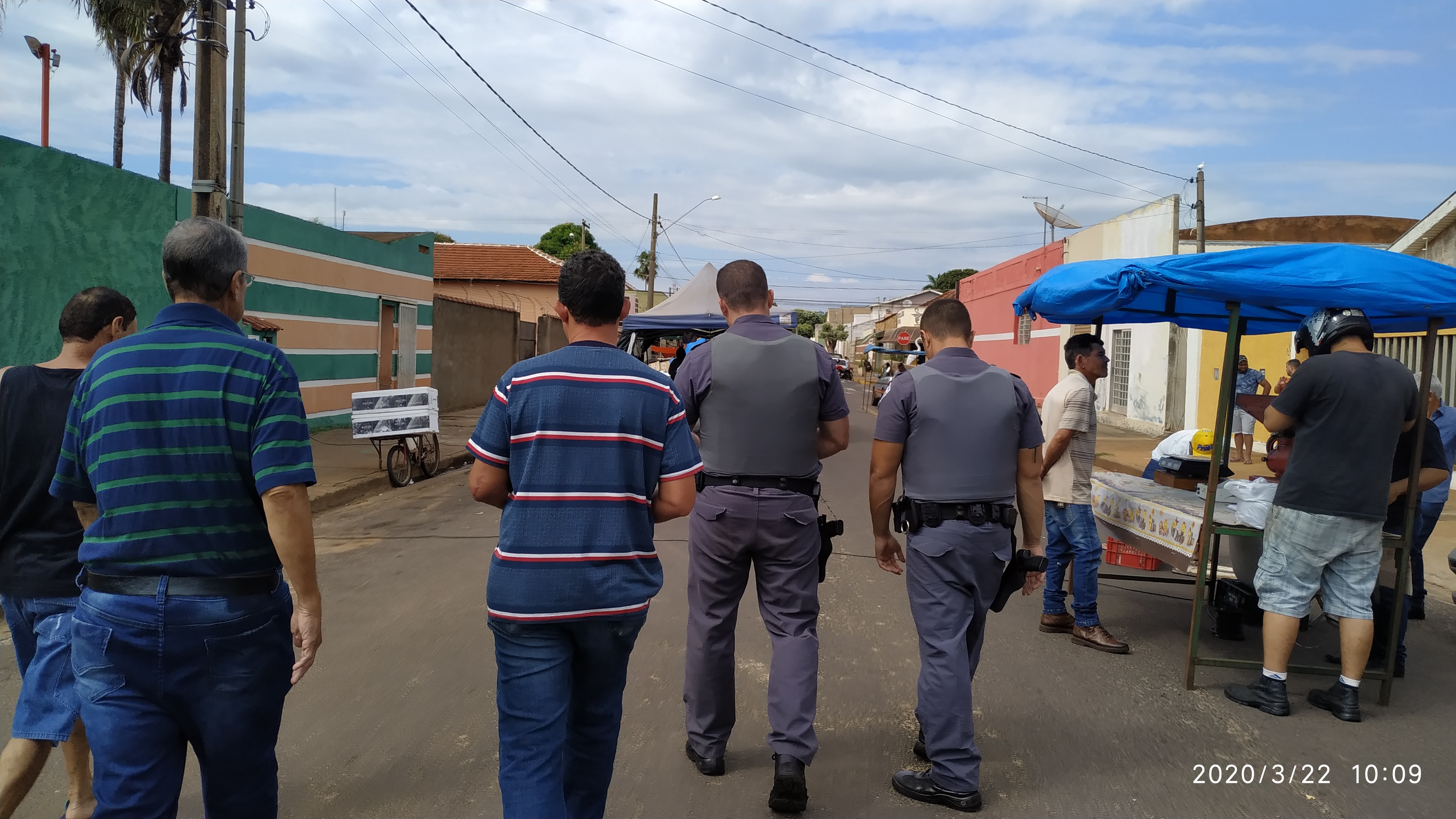 Comitê, Código de Postura e PM atuam na Feira Livre de Castilho