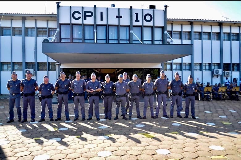 28º BPMI DE ANDRADINA POLICIAIS MILITARES PROMOVIDOS SÃO HOMENAGEADOS EM ARAÇATUBA