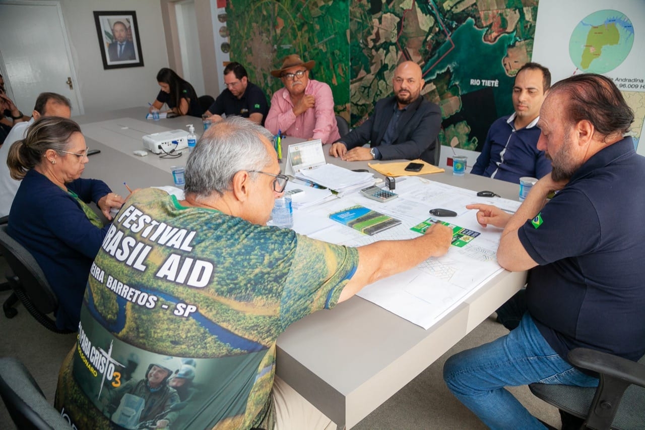 Organizadores da visita de Bolsonaro em Motociata realizaram reunião com Prefeito de Andradina