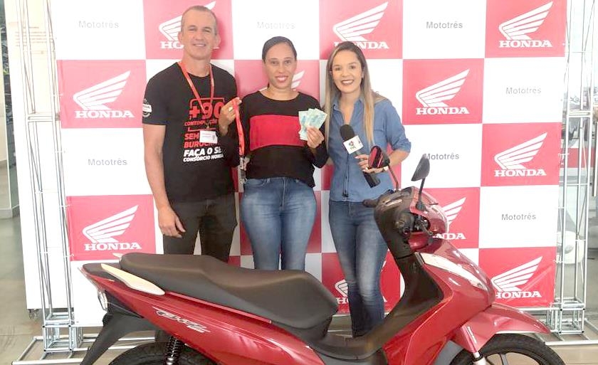 Em Três Lagoas moradora do bairro Santa Luzia é a primeira ganhadora dos R$ 300 do desafio Honda