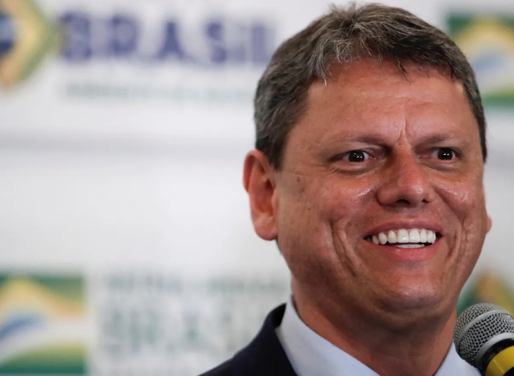 Pontuação de Tarcísio em pesquisa para governo de SP surpreende aliados