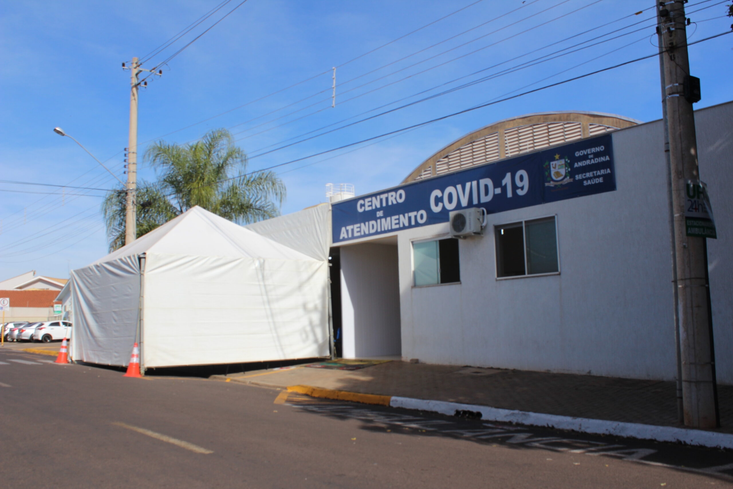 Prefeitura de Andradina em meio à crise da Covid mantém “puxadinho” para pacientes da Covid