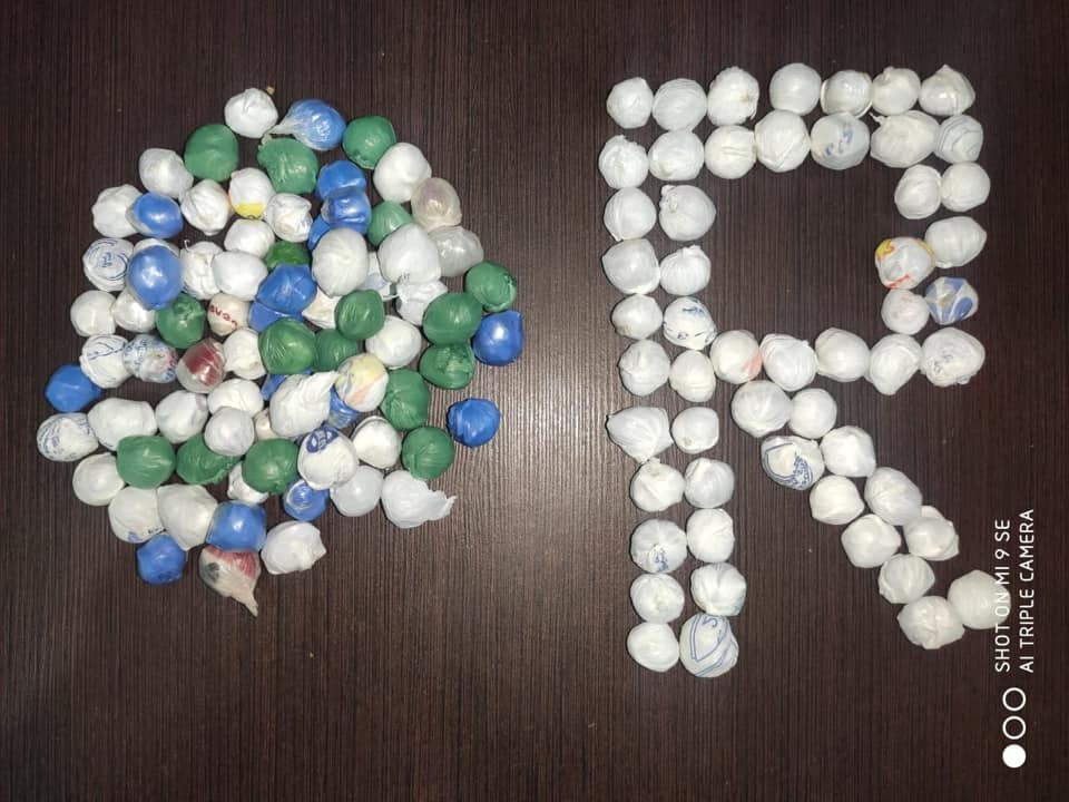 ROCAM APREENDE MACONHA EM CAMPO DE FUTEBOL DE ANDRADINA