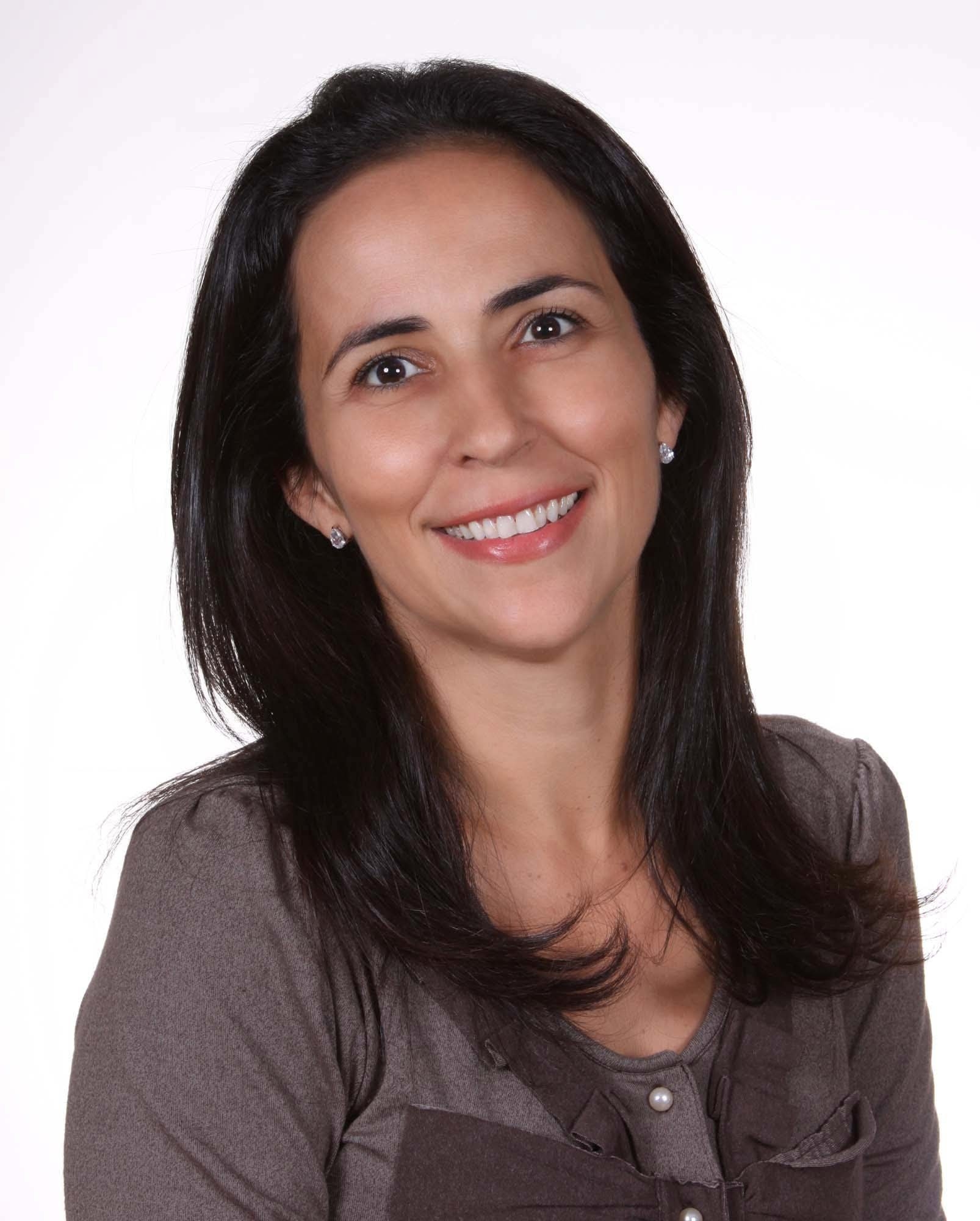 Escolas em Andradina estarão fechadas por luto pela professora Simone Cuevas