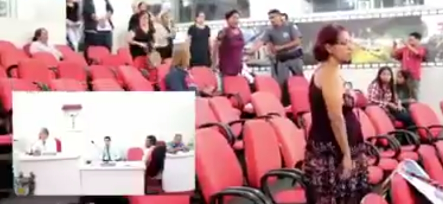 A primeira-dama de Birigui Eliane Salmeirão participa da inauguração do polo regional da Padaria Artesanal, em Araçatuba