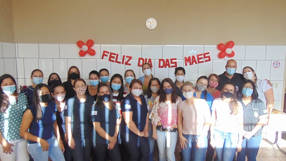 MÃES SÃO HOMENAGEADAS NA PENITENCIÁRIA DE PRACINHA
