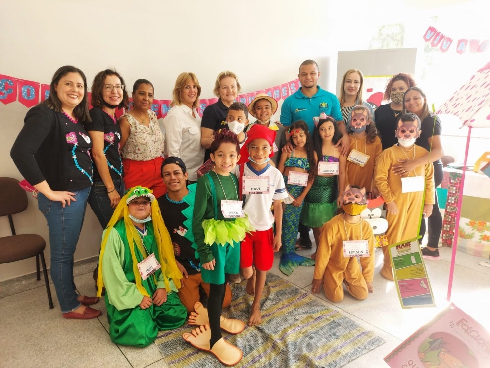 Escola Municipal Leonor Salomão faz exposição sobre folclore brasileiro em Andradina