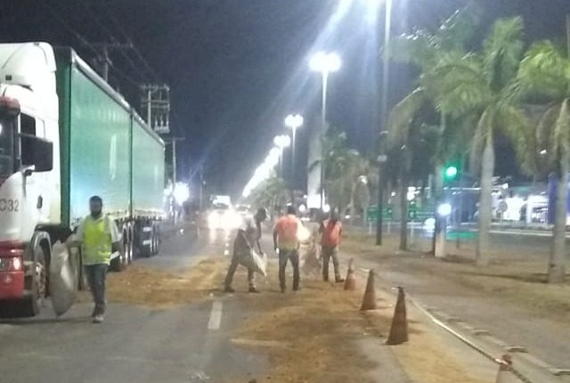 BR-262 fica parcialmente interditada após derramamento de óleo em Três Lagoas