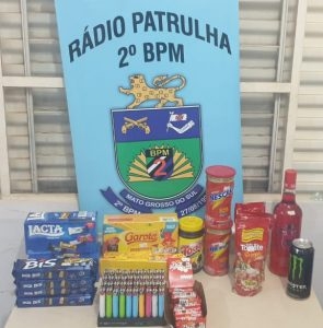 Rádio Patrulha prendeu em flagrante um homem furtando supermercado na madrugada em Três Lagoas