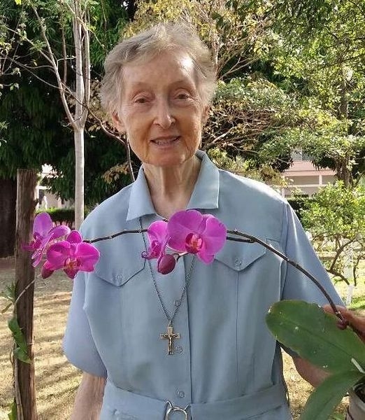 Hospital Auxiliadora de Três Lagoas chora morte da irmã Genny Santini