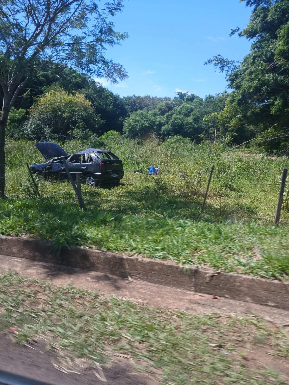 Acidente grave é registrado na vicinal entre Mirandópolis e Lavínia com 6 ocupantes no veículo