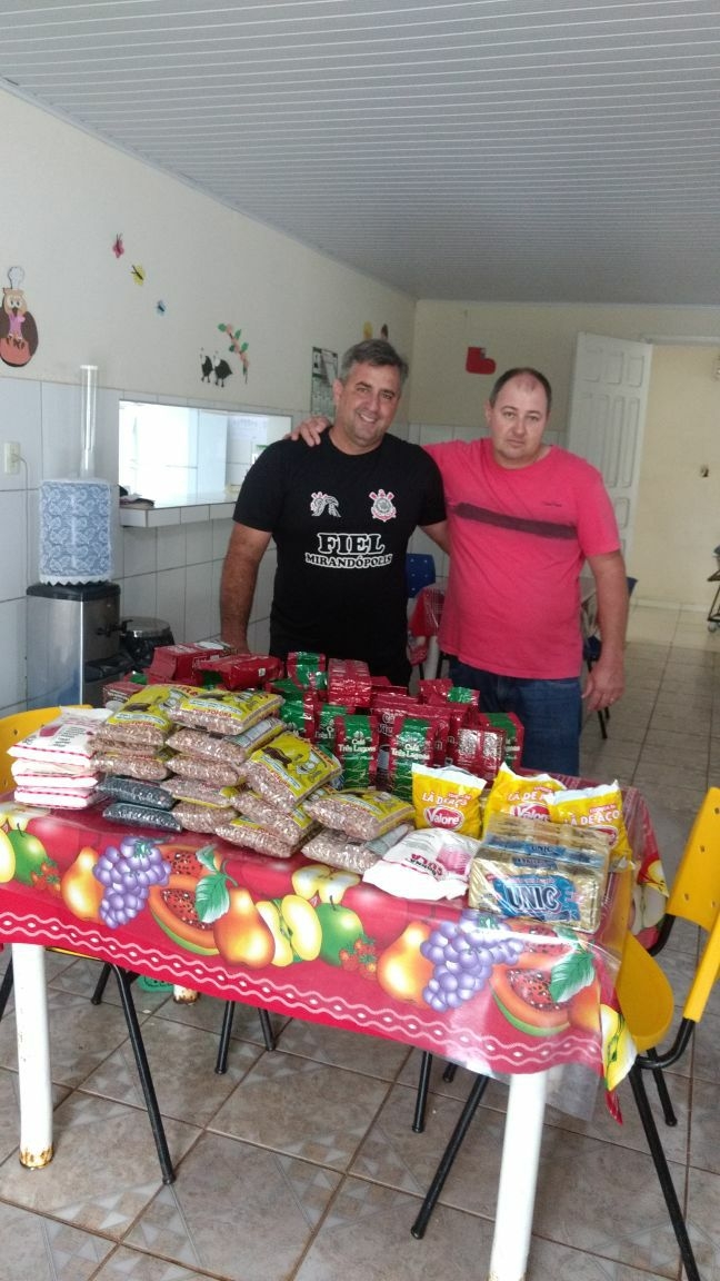 Penitenciária 3 de Lavínia doa alimentos para o Asilo Lavínia