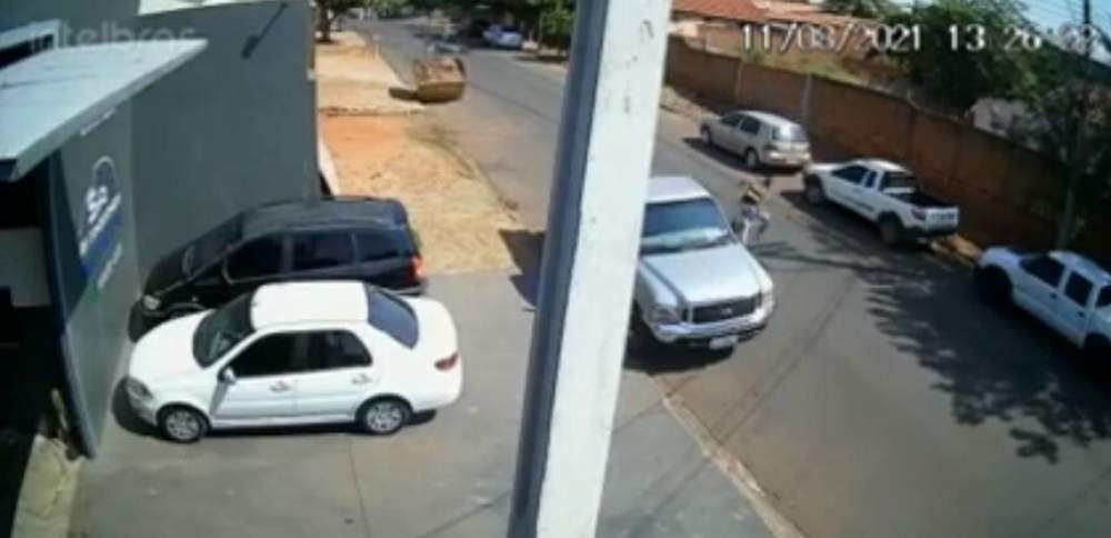 Tentativa de homicídio na Vila Mineira choca comerciantes de Andradina