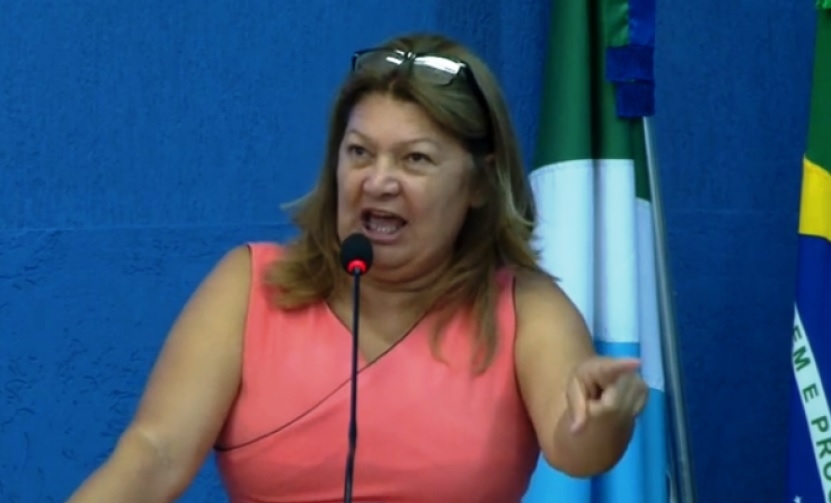 Prefeitura de Mirandópolis recupera ponte da estrada Vila Nova