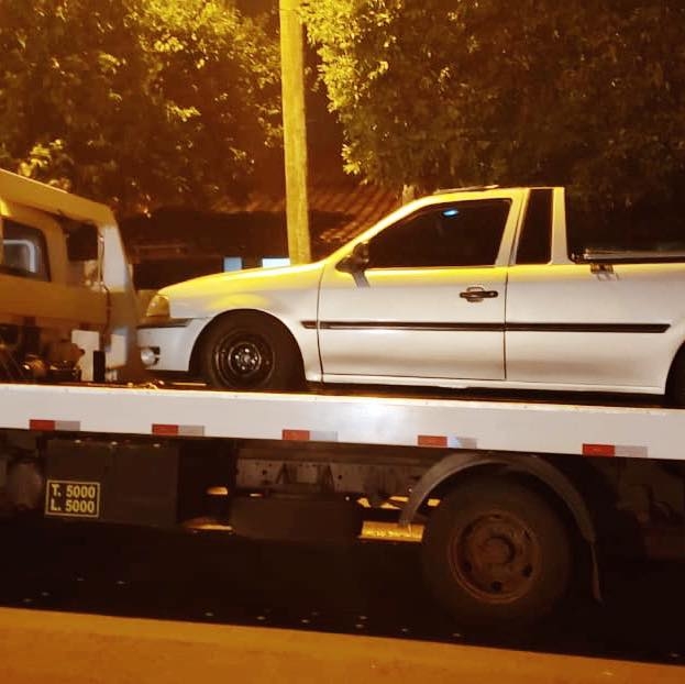 POLÍCIA MILITAR DE MIRANDÓPOLIS ACABA COM “MAIS” UMA ALGAZARRA NA AVENIDA RAFAEL PEREIRA