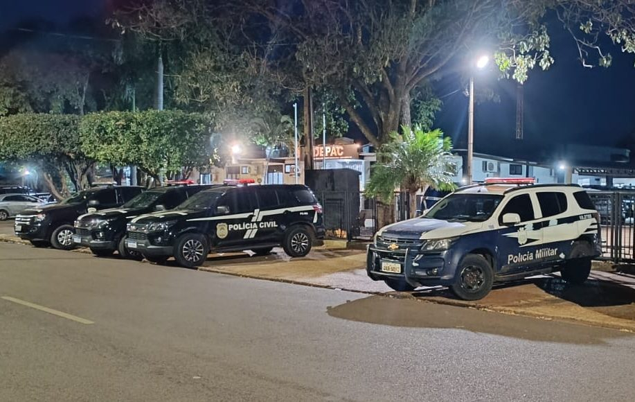 Durante Operação Cerco Integrado em Três Lagoas, cinco pessoas são presas, drogas e armas de fogo são apreendidas