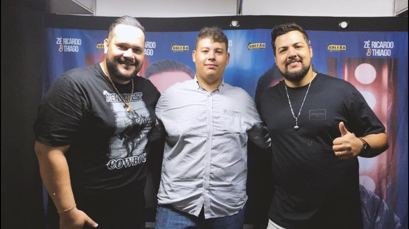 Andradinense vai ter a chance de gravar uma música com a dupla Zé Ricardo & Thiago