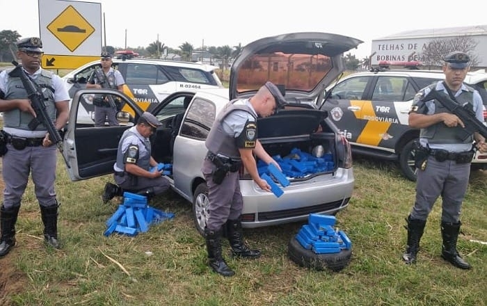 Em Penápolis Paraguaio é preso pelo Tático Ostensivo Rodoviário com carro lotado de maconha