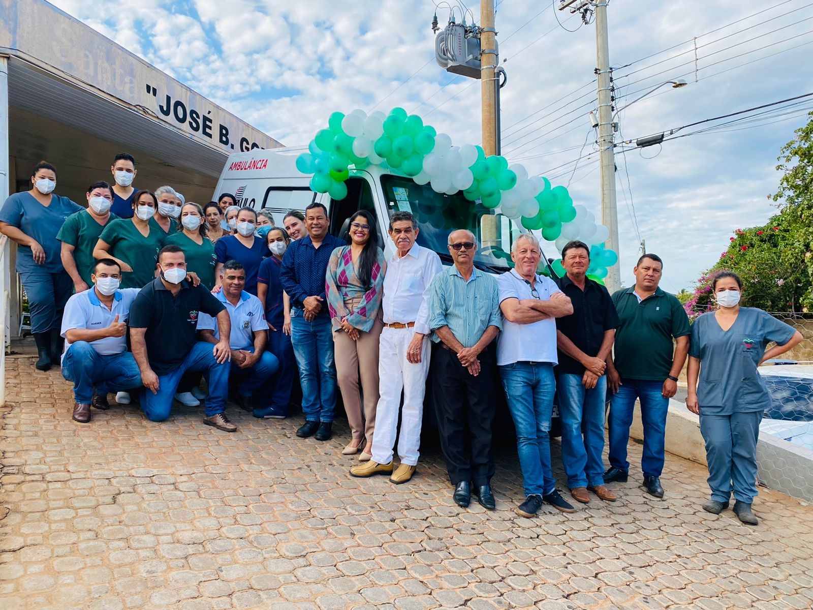 PREFEITURA MUNICIPAL DE SUD MENNUCCI REALIZA ENTREGA DE UMA AMBULÂNCIA 0KM PARA A SANTA CASA “JOSÉ BENIGO GOMES