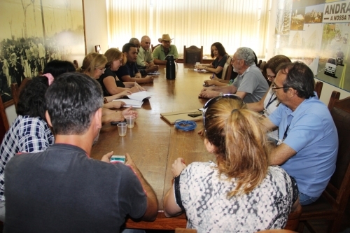 Prefeitura de Lavínia foi contemplada com novo trator para uso na agricultura familiar