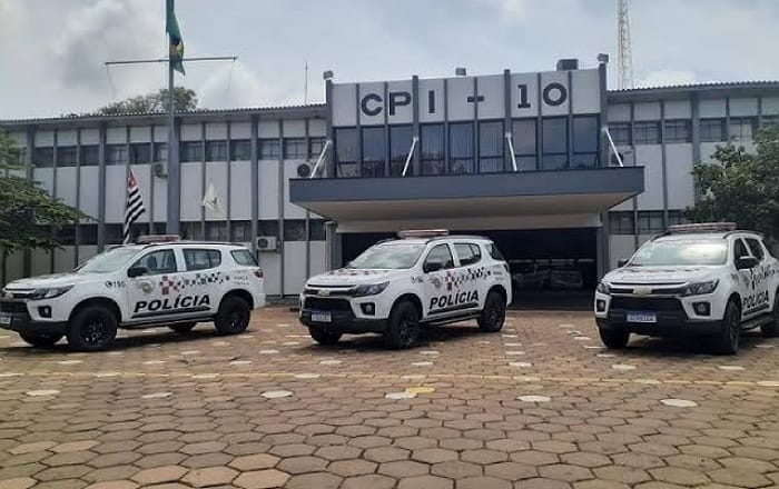 Homem é preso após entrar bêbado com moto no Quartel da Polícia Militar de Araçatuba