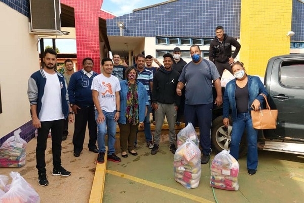 Prefeitura de Água Clara entrega mais 280 kits de merenda escolar para alunos da Rede Municipal de Ensino